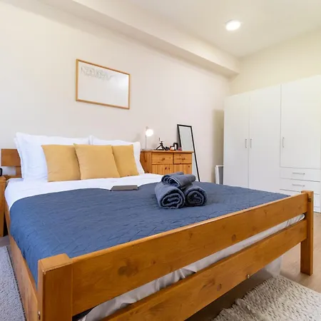 Chic Urban Getaway In Center By Flat Mаnager Lejlighed