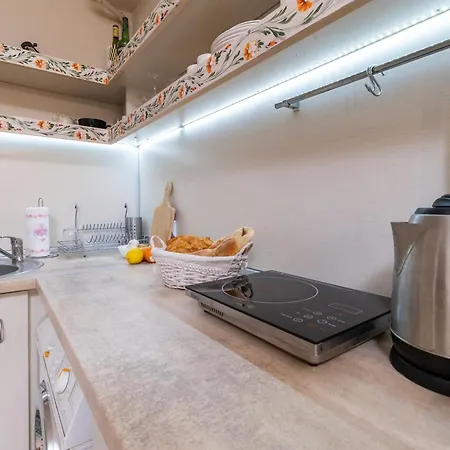 Chic Urban Getaway In Center By Flat Mаnager