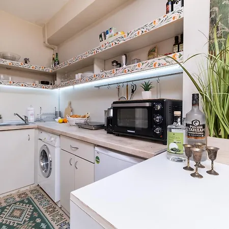 Chic Urban Getaway In Center By Flat Mаnager *